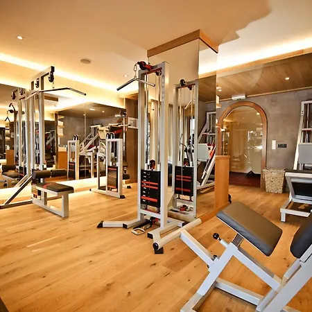 Hotel Neustift Neustift im Stubaital