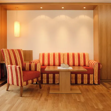 Hotel Neustift Neustift im Stubaital