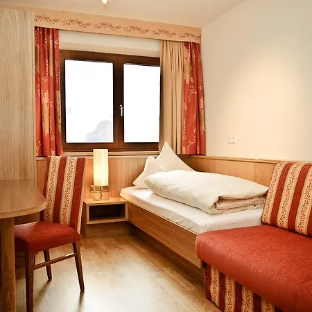 Готель Neustift 4*