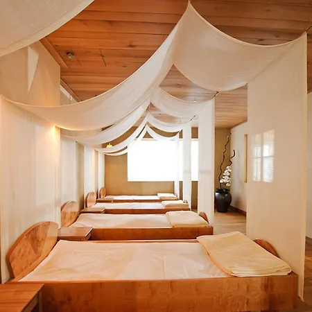 Neustift Hotel 4*
