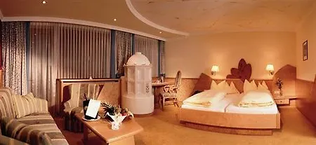Neustift Hotel 4*