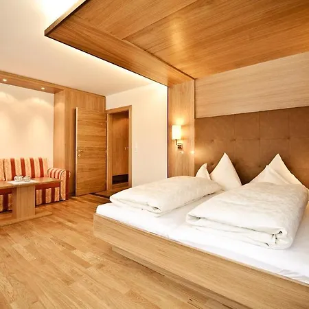 Neustift 4*
