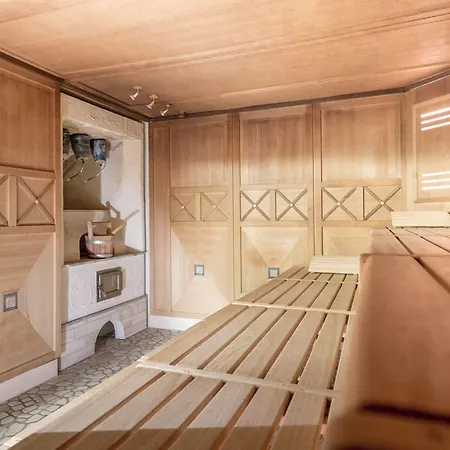 Neustift Готель 4*