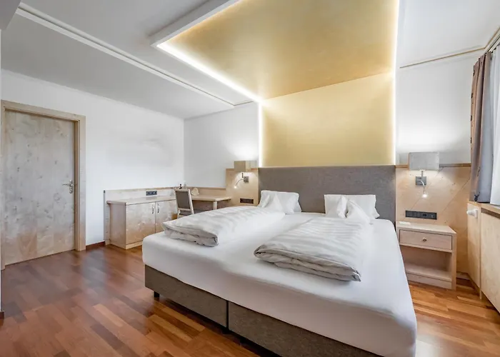 スポルトホテル ノイシュティフト ノイシュティフト・イム・シュトゥーバイタール