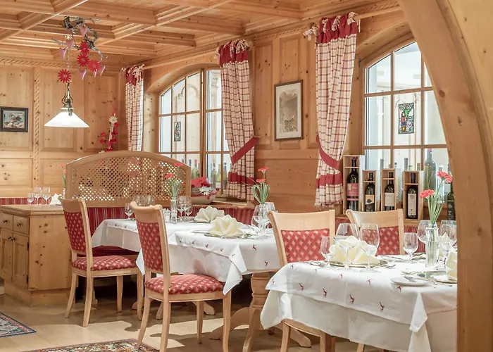 スポルトホテル ノイシュティフト 4*