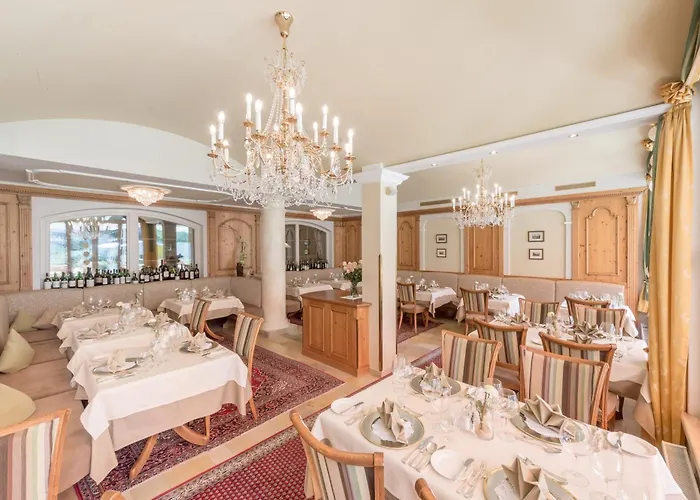 スポルトホテル ノイシュティフト ノイシュティフト・イム・シュトゥーバイタール