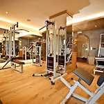 Neustift Hotel